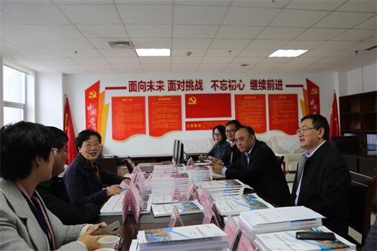 市直文明委考核測評組對恒源熱力集團(tuán)創(chuàng)建市級文明單位工作進(jìn)行考核測評