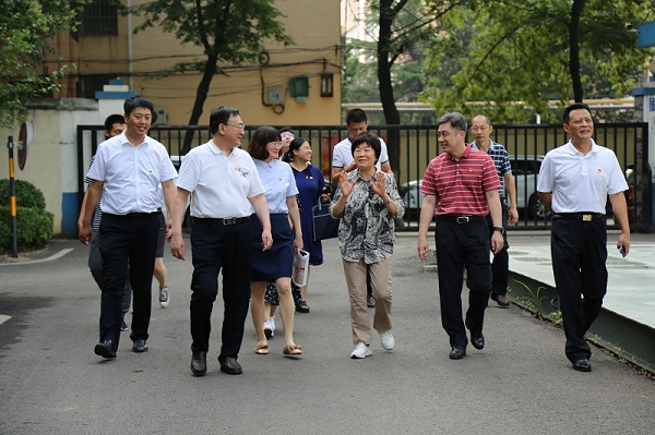 市委黨史學(xué)習(xí)教育巡回指導(dǎo)組到恒源熱力集團(tuán)調(diào)研指導(dǎo)工作